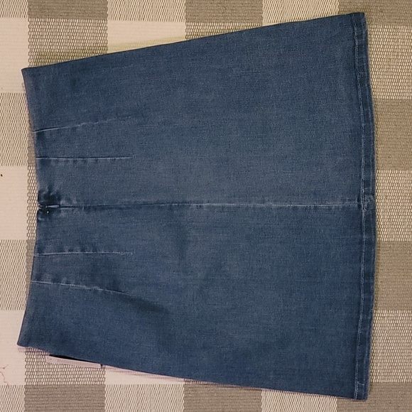 ARIZONA Jean Skirt Size Medium Juniors - Picture 2 of 6